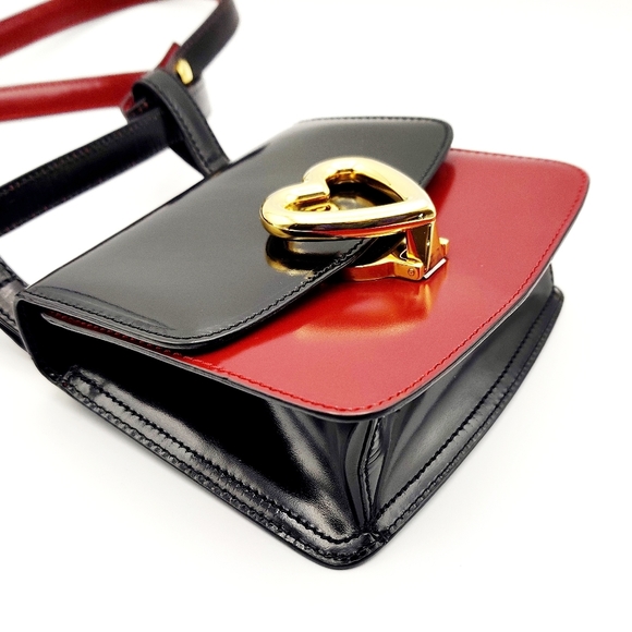 Moschino Vintage Redwall Belt Bag - Picture 8 of 12